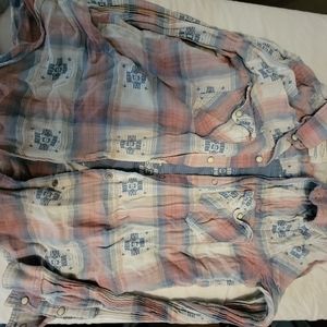 American Eagle long sleeve button up shirt